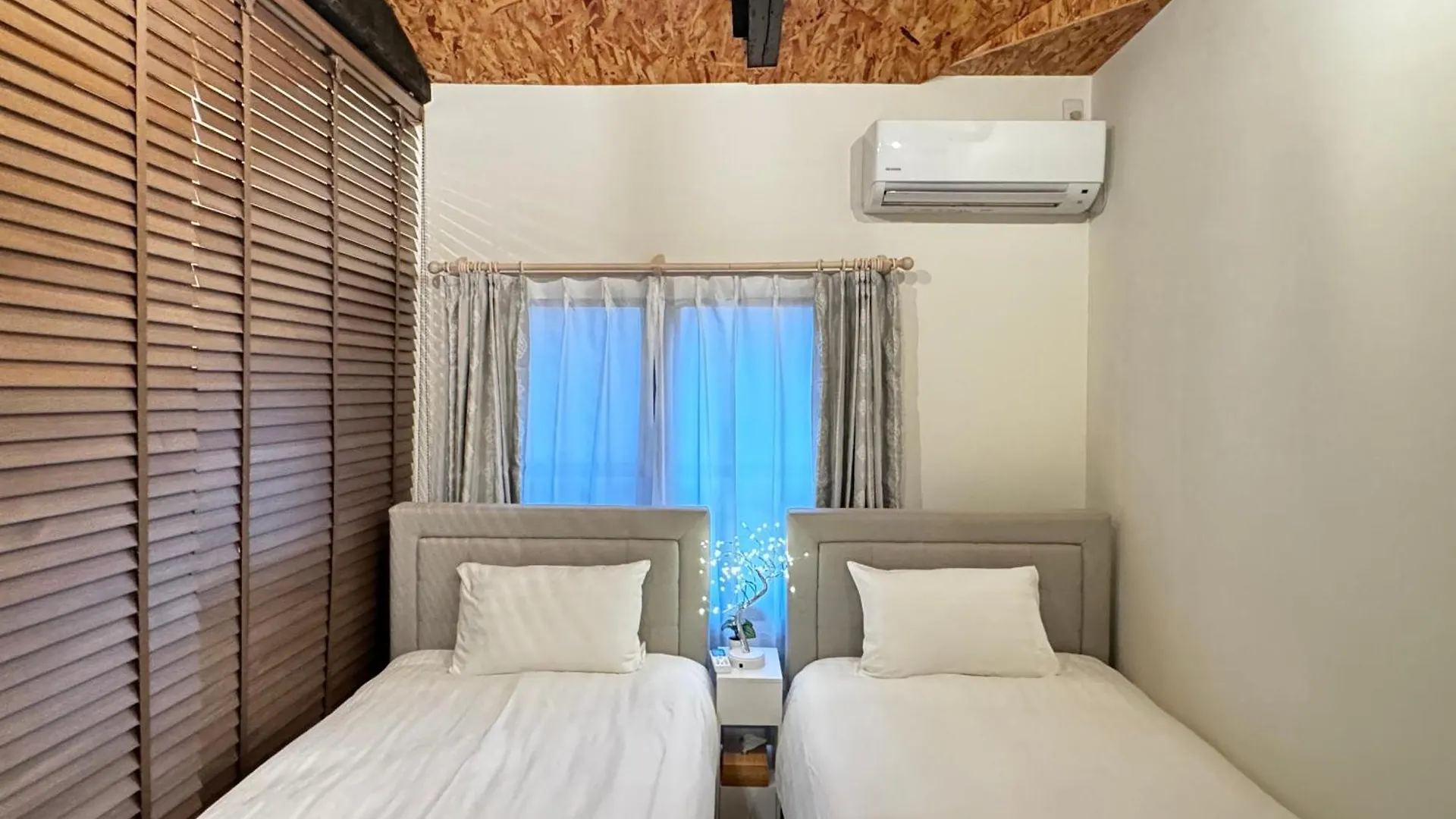 Apartment Official Trhouses 和御 玖鶴 15 Minutes To Shinsaibashi, Kuromon Market And Namba Osaka